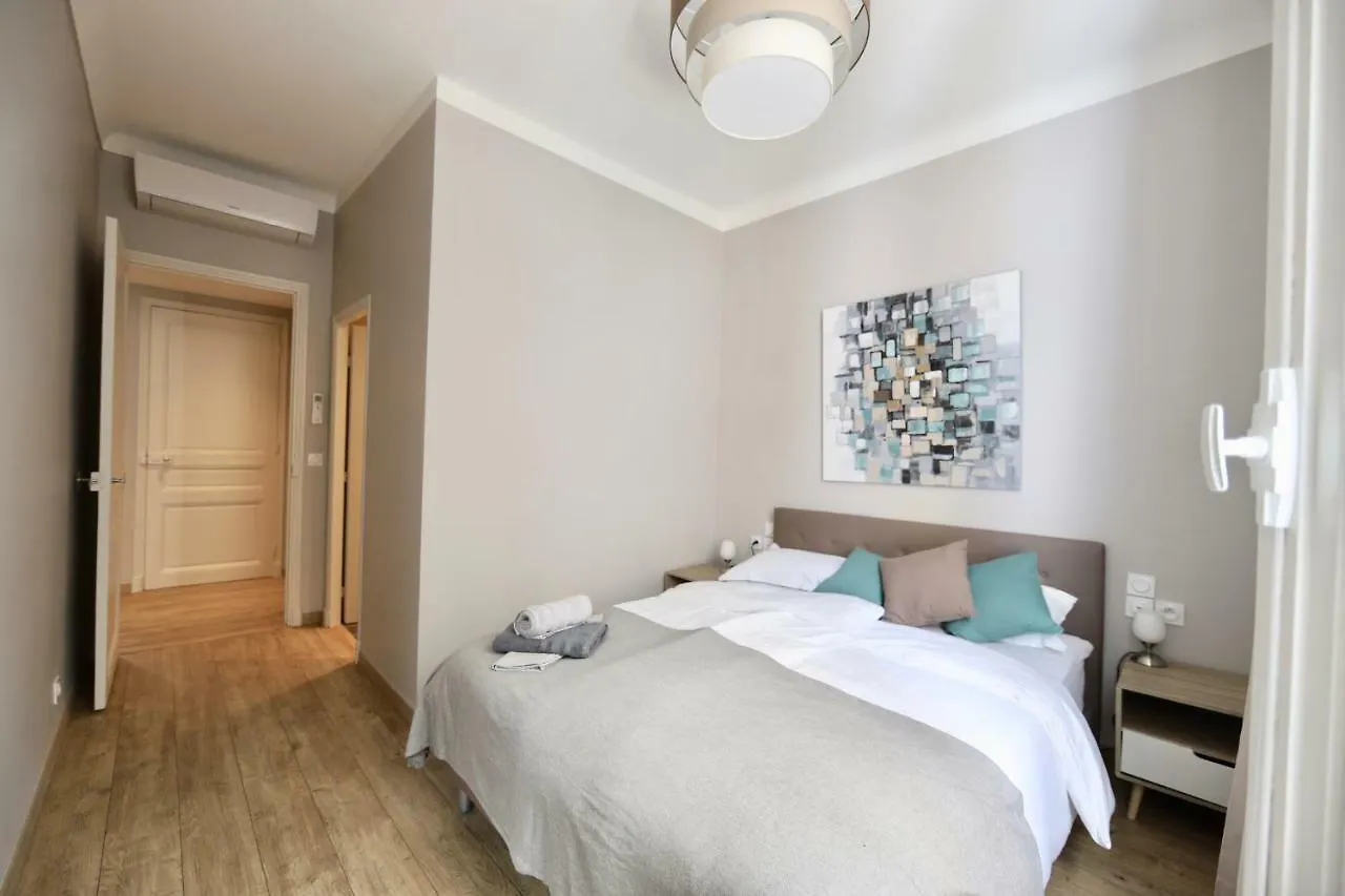 קאן 70M2 Apartment - La Roseraie 0*,  צרפת