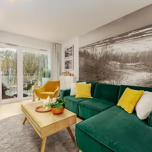 https://chilliapartamenty-nadmorskie-tarasy-morski.kolobrzeghotels.com